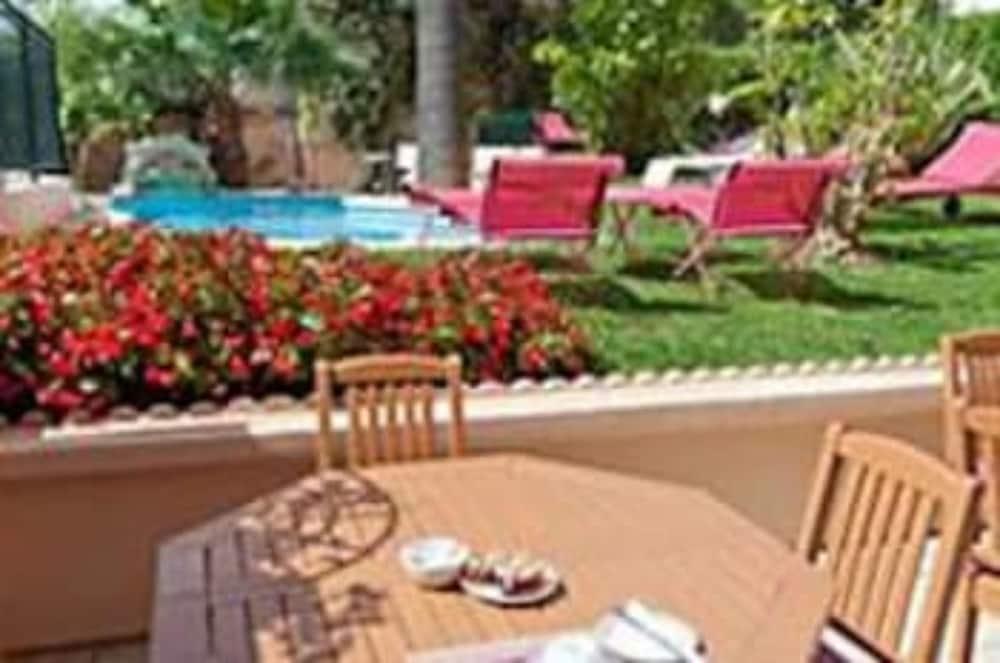 Sun Riviera Hotel Канны Экстерьер фото