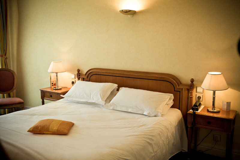 Sun Riviera Hotel Канны Экстерьер фото