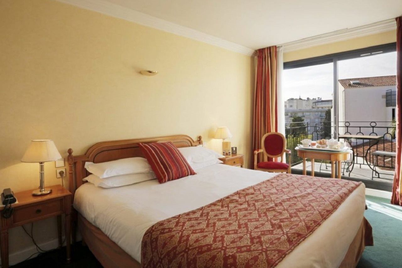 Sun Riviera Hotel Канны Экстерьер фото