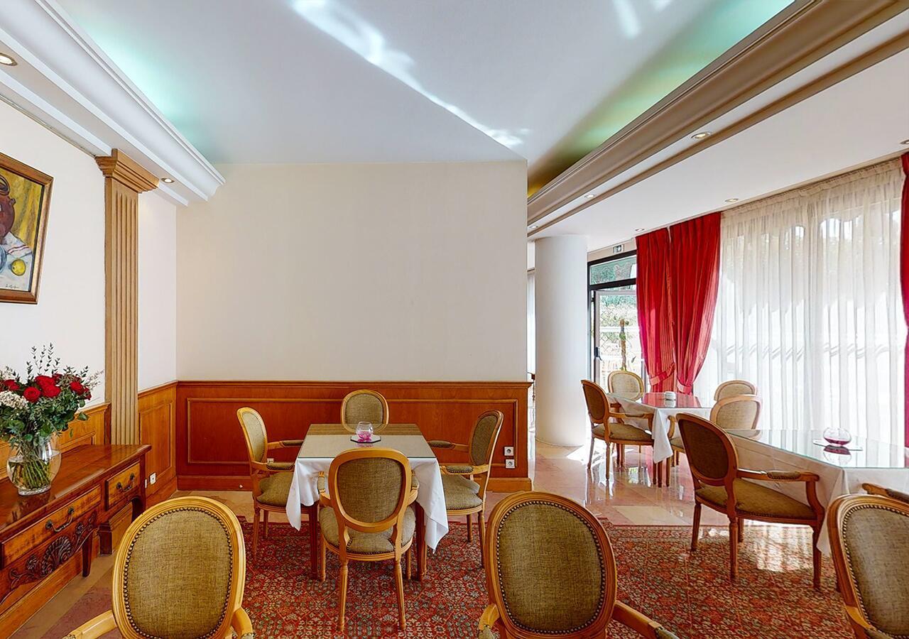 Sun Riviera Hotel Канны Экстерьер фото